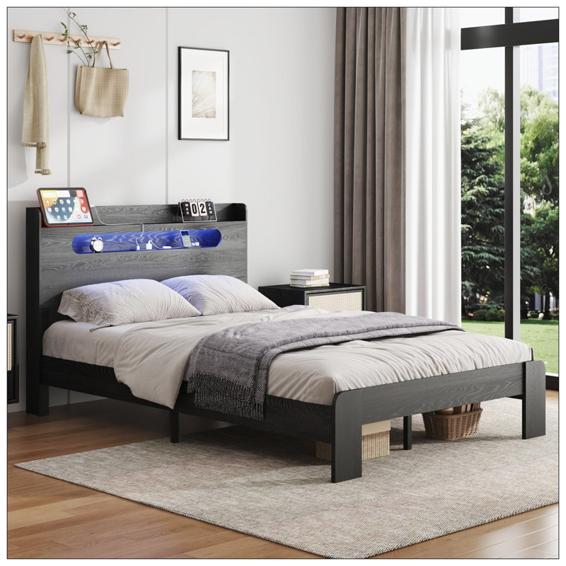 Lit pour chambre à coucher, Grand