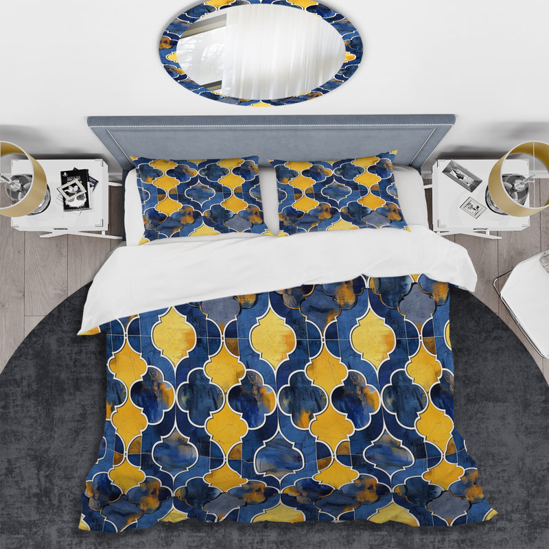 Blue Gold Modern Quatrefoil IV - Modern Duvet Cover Set, King Duvet Cover + 2 King Shams