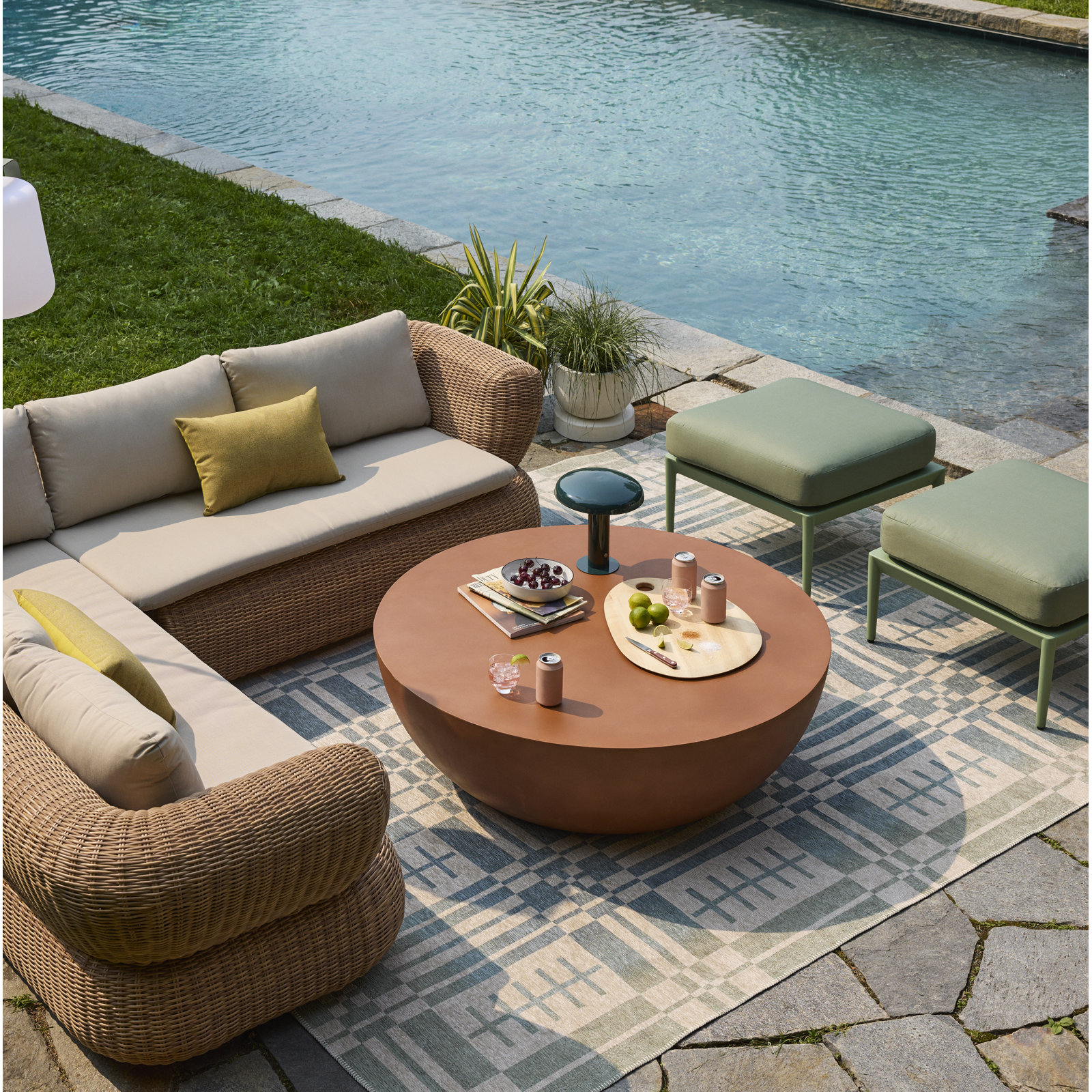 Claudina Recycled P.E.T Recycled Fibers Rug, Rectangle 7'10" x 10'
