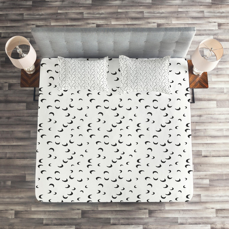 Half Moon Modern & Contemporary Polyester Coverlet, King Bedspread + 2 Shams