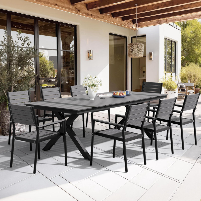 Ensemble repas pour 8 personnes avec trou pour parasol et chaises à accoudoirs pour 8 personnes, Gris