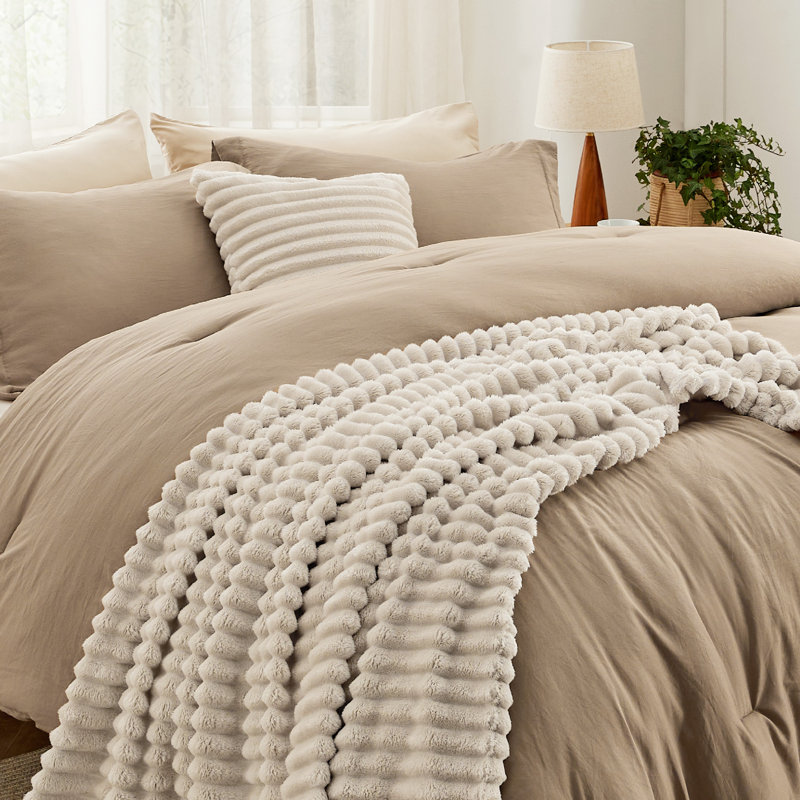 Bedsure Twin Comforter Set 4 Pieces - Bed in a Bag with Throw Blanket and Decorative Pillow, Lightweight Bedding Comforter Sets, All Season Bedding, Khaki
