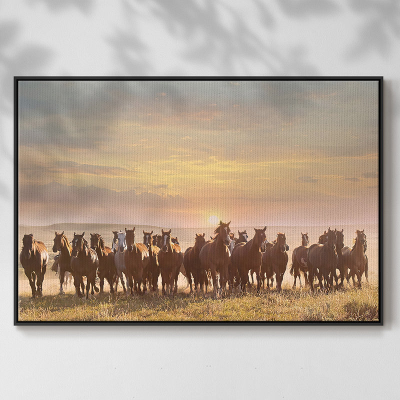 «Horse Motion I», reproduction sur toile, H 27 po x l 41 po x P 2 po, Noir