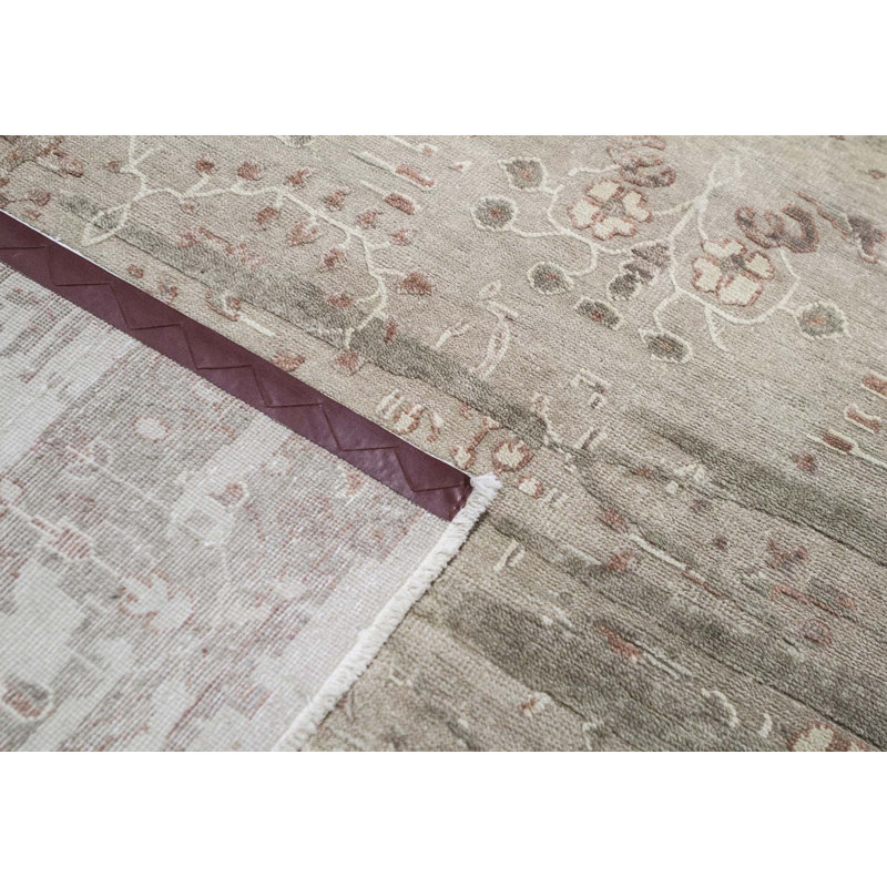 Tapis chameau et vert clair noué à la main de haute qualité