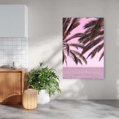 «Pink Sky Tropical Palms Abstract Dreamy Serene Palmier Rose Beach Landscape», reproduction d'art mural