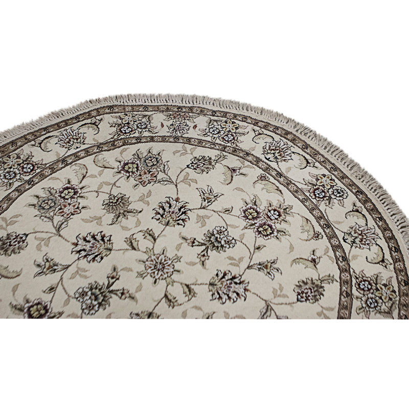 Hand Knotted Area Rug in Ivory