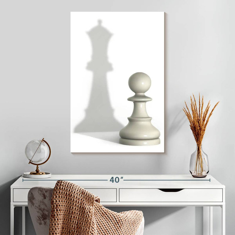 Senne Queen Pawn Shadow, 30" H x 20" W