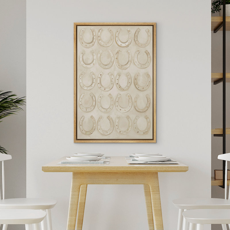 «Neutral Western Horseshoe Motif Luck Symbole», reproduction d'art sur toile encadrée, H 36 po x l 24 po x P 1,5 po, Crème