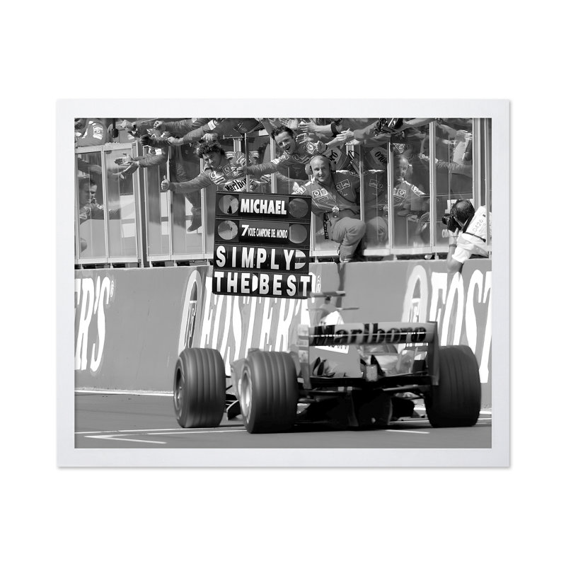 Car Racing sur circuit, Poster, White Framed, 16"H x 20"W