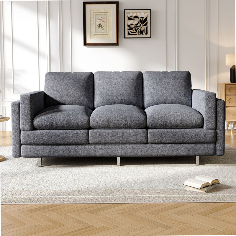 Canapé moderne à 3 places avec coussins de siège à deux couches pour un confort accru et une élégance de salon.