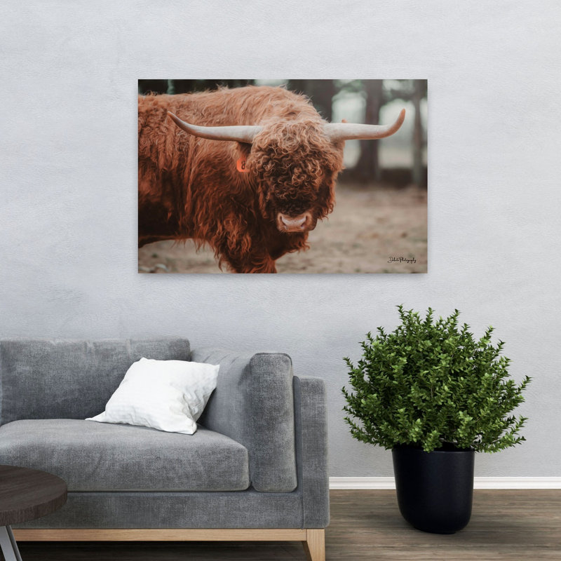 Portrait de taureau contemporain abstrait, H 32 po x l 48 po