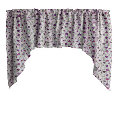 Cantonnière à motif de coeurs et pois