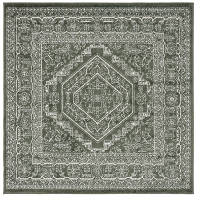 Adirondack Area Rug In Dark Green / Ivory