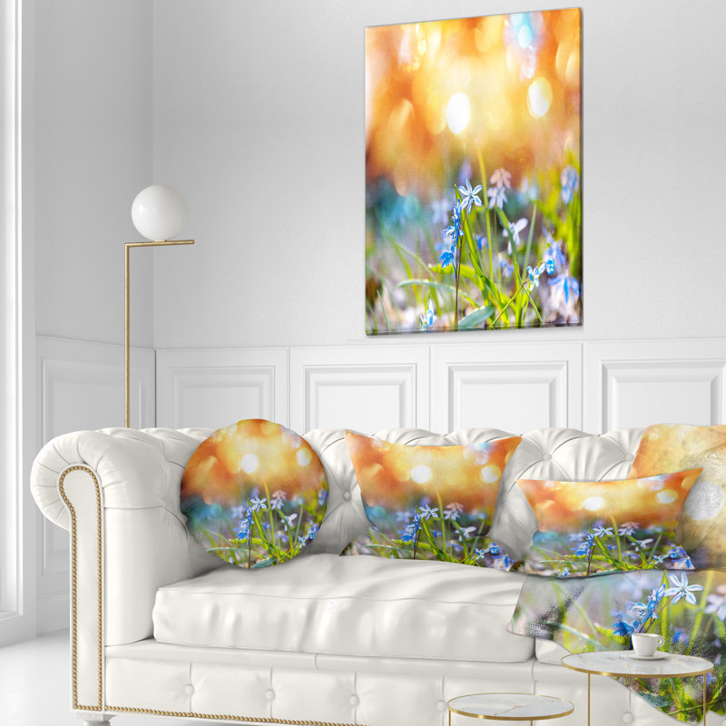 Coussin Little Flowers Meadow with Snowdrops