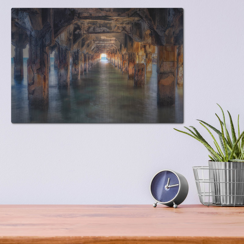 «Pier Under Here» par Dennis Frates, H 12 po x l 16 po