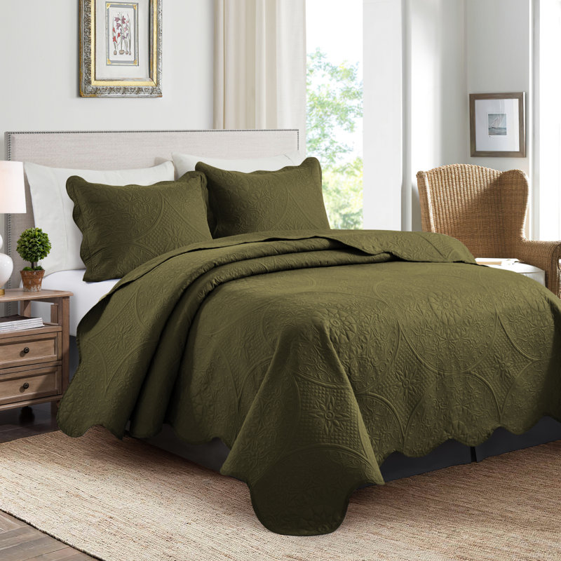 Floral Embossed Ultra-Soft Quilted Bedspread Set – Lightweight, All-Season Comfort With Matching Pillow Shams, Olive Green