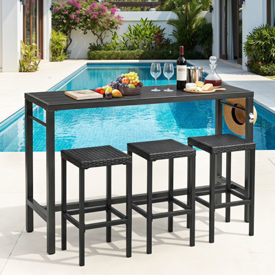 Table de bar d'extérieur de 39 po de hauteur, plateau en composite avec ouvre-bouteille intégré