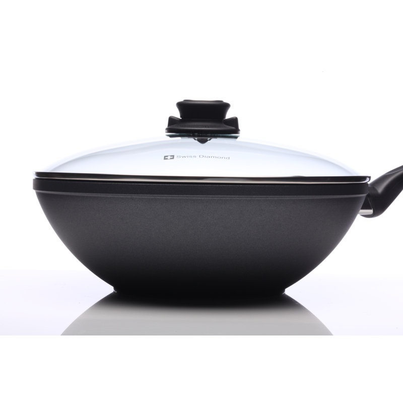 Wok with Round Bottom and Lid, 3.35" H x 11" W x 3.35" D