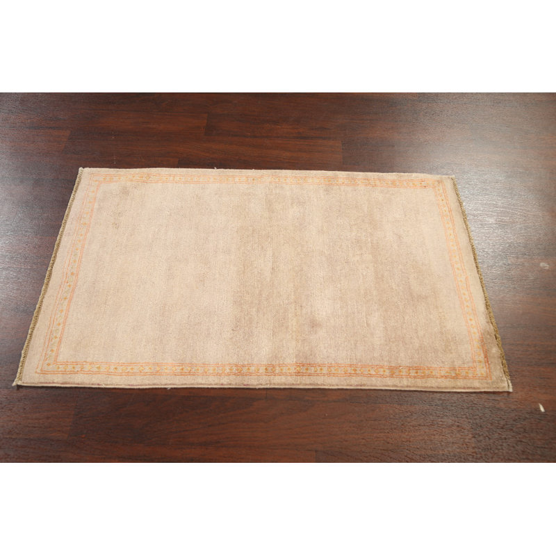 Tapis beige noué à la main de conception unique 2 pi 8 po x 4 pi 3 po