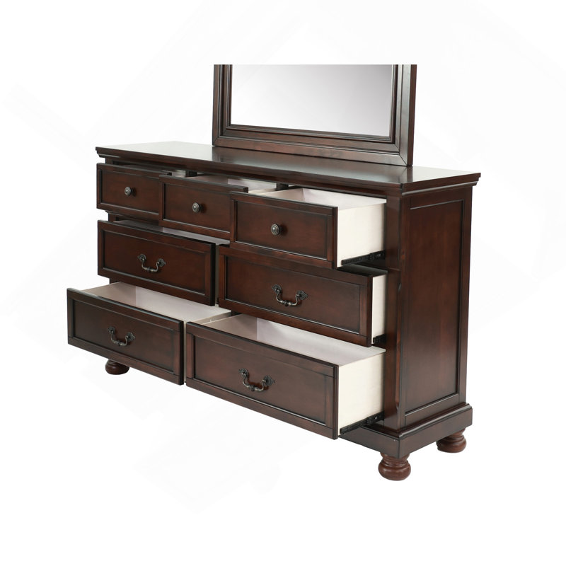 Commode en cerisier antique