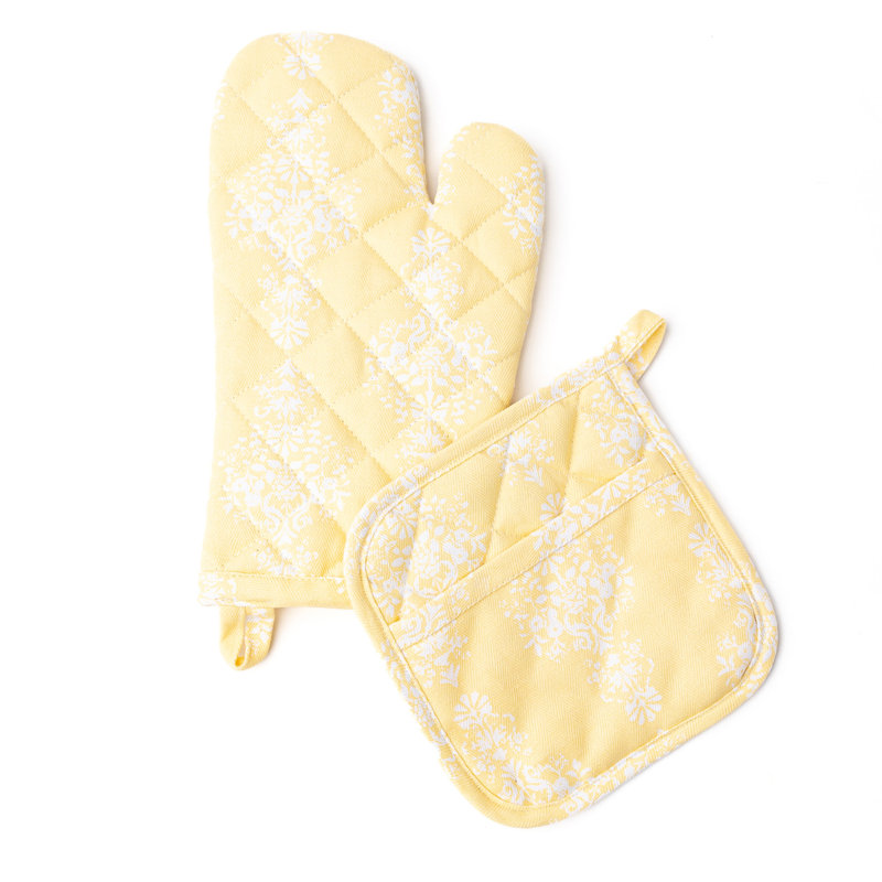 Golden Damask Oven Mitt Set