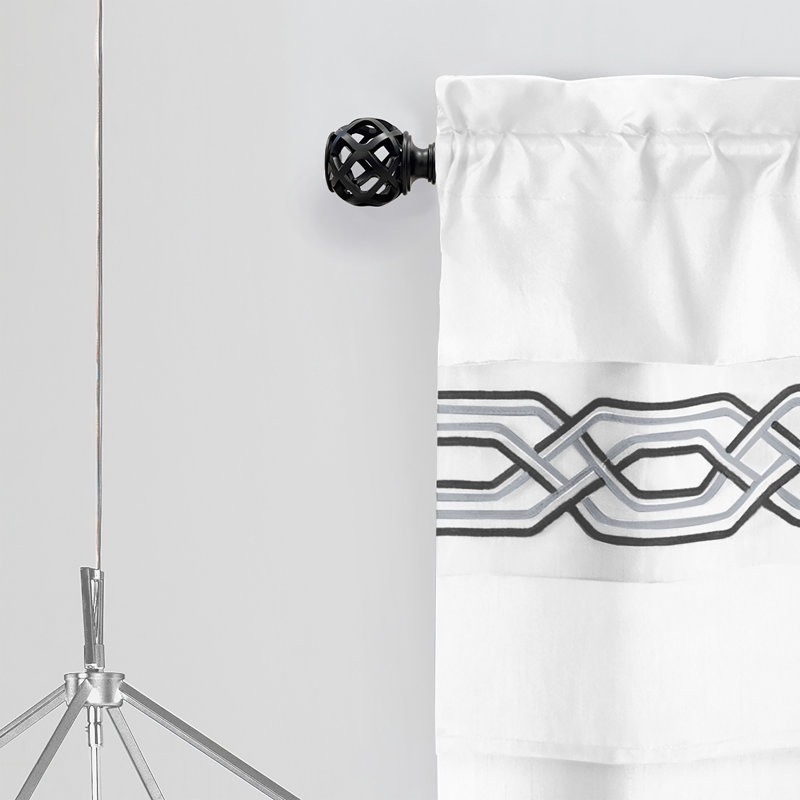 Buono Black Metal Adjustable Curtain Rod with Finial