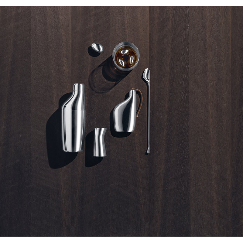 Mirror-Polished Stainless Steel Ergonomic Cocktail Shaker