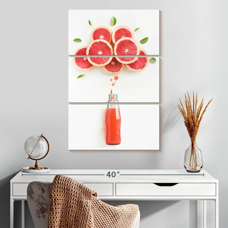 Yarlin Fresh Grapefruit Juice, 32" H x 20" W