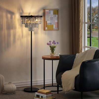 Lampe sur pied en cristal moderne avec 4 lumières et interrupteur au pied, lampe sur pied de style lustre gris fumé à 3 niveaux pour le bureau de la chambre à coucher, éclairage lumineux avec structure haute élégante