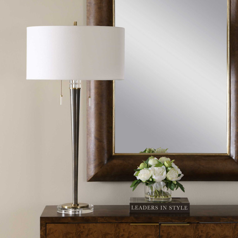 Lampe de table en laiton antique Winchester