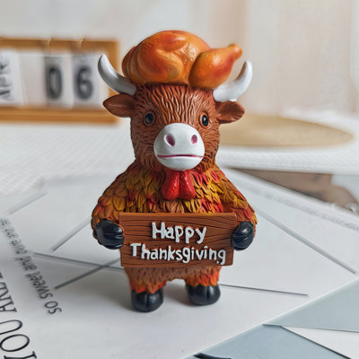 Cute  Cow And Turkey Thanksgiving Resin Figurine With Maple Leaves And Pumpkin Decor