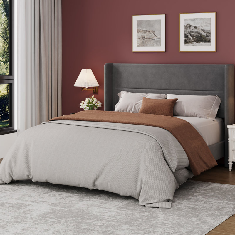 Structure de lit grand format en velours avec tête de lit à oreilles, cadre de lit plateforme tapissier avec lattes de bois, aucun sommier requis, assemblage facile, gris
