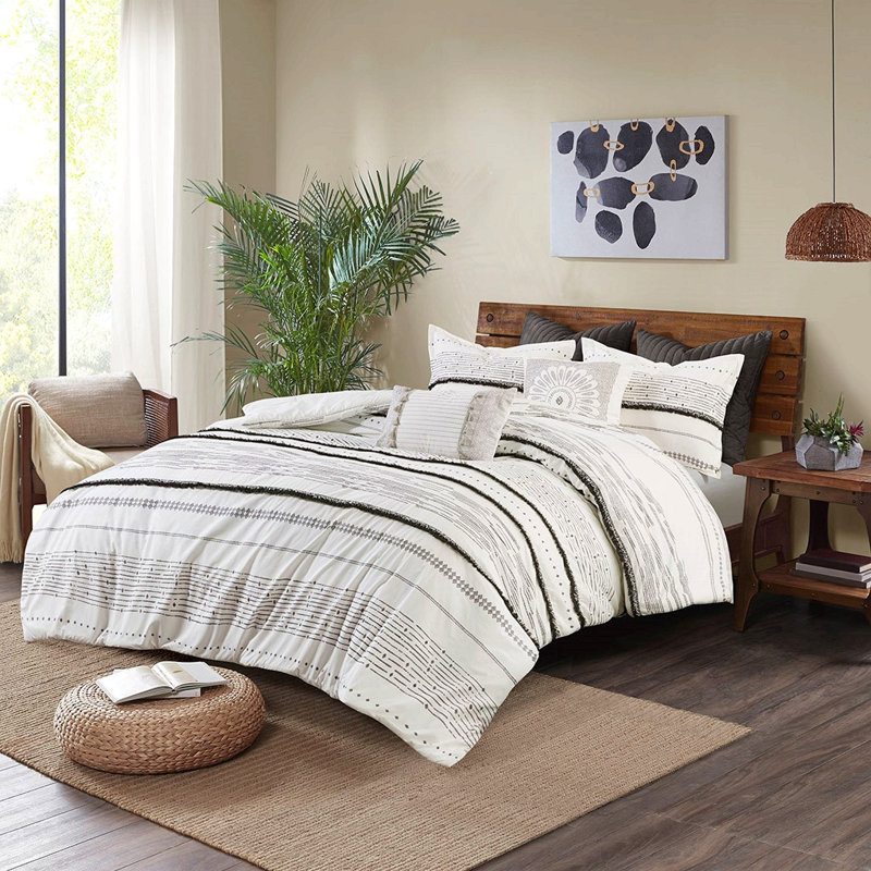 Cotton Printed Comforter Set with Trims Black/White King/Cal King
