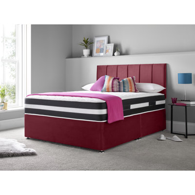 Madelief Upholstered Bed with Mattress