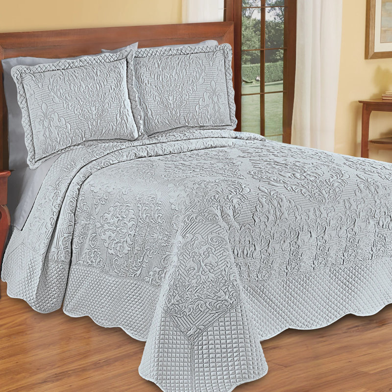 Blue Damask Textured Full Bedspread Set with Scalloped Edges