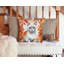 Coussin décoratif avec chat blanc-112679482