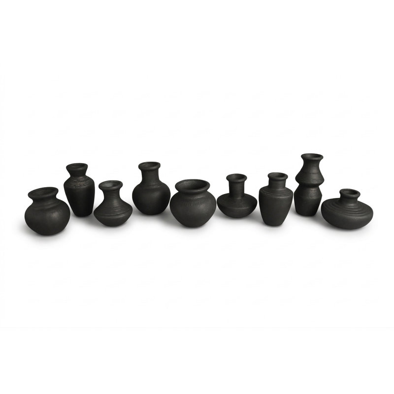 Vase miniature Damanpreet - Terre cuite noire, Noir