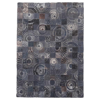 Olmo Floral Hand Woven Area Rug