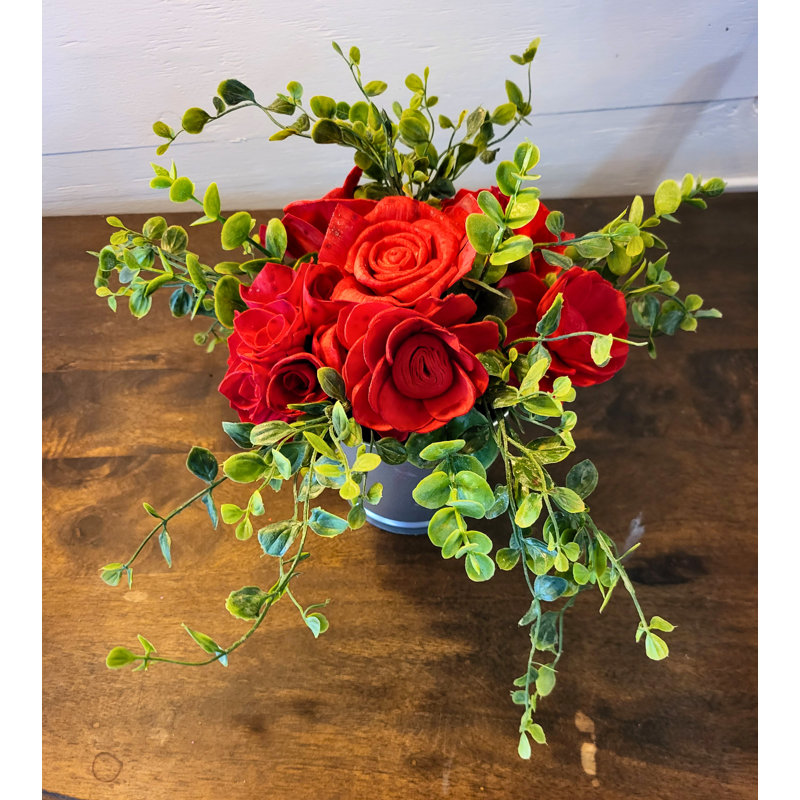 Arrangement floral mixte en pot