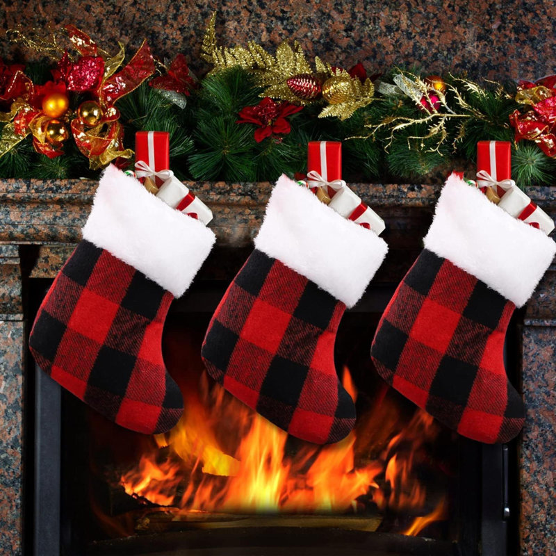 Ensemble de 12 mini-bas de Noël 7 po Bas de Noël à carreaux rouges Buffalo
