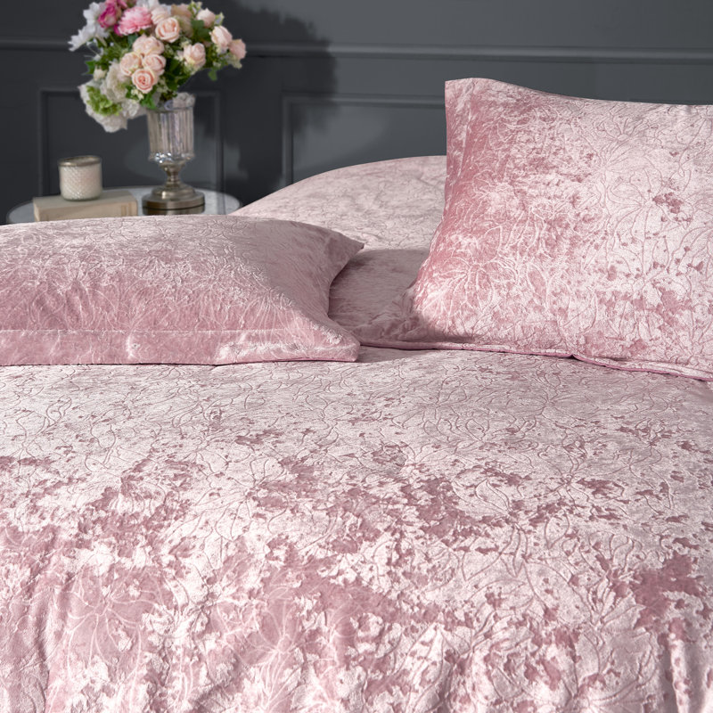 Design Studio Rochelle Outline Floral 2-3 Piece Crushed Velvet Comforter Set, Queen Comforter + 2 Standard Shams, Pink