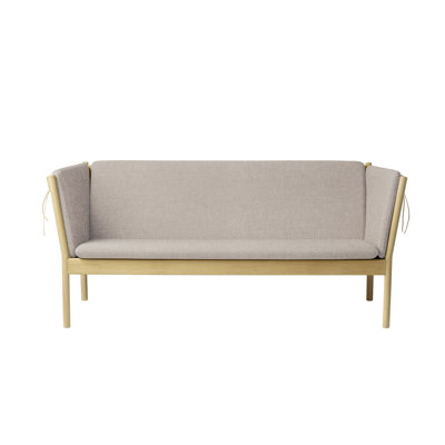 J149 Sofa