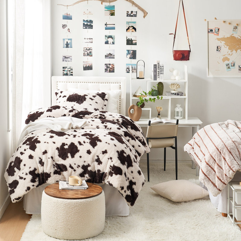 Coma Inducer Cow Crush Oversized Comforter Set, Twin Extra Long Comforter + 1 Standard Sham