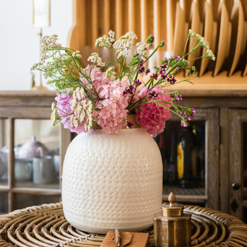Vase de table en porcelaine blanche, H 12,2 po x l 10,24 po x P 10,24 po