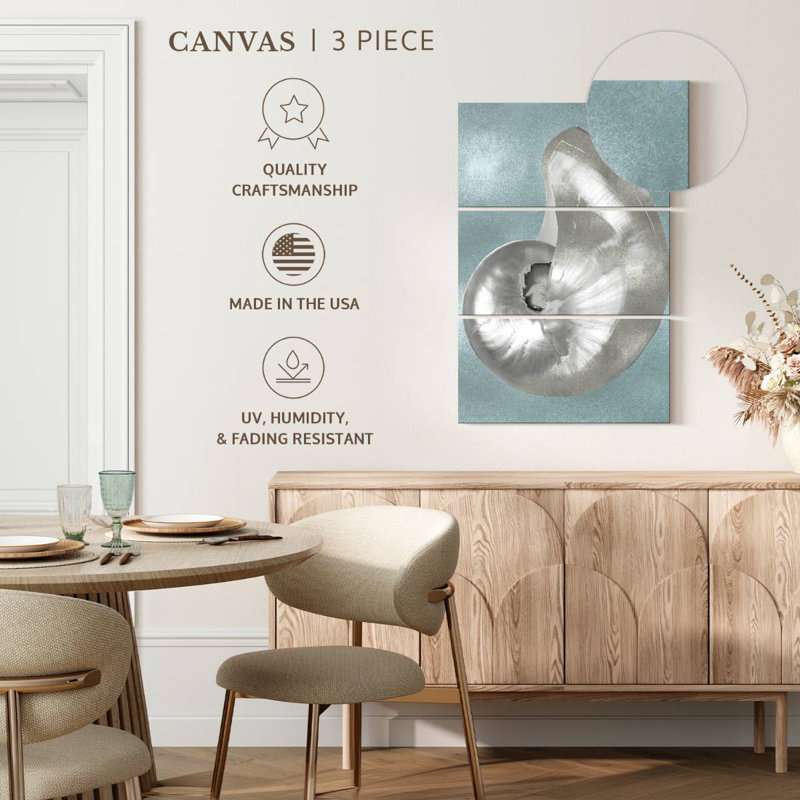 Aletra coquillage argenté sur bleu turquoise I, H 57 po x l 36 po