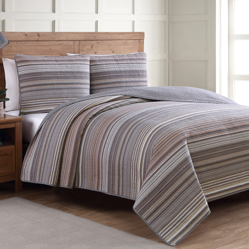 Estate Collection Reversible Quilt Set, Queen Quilt + 2 Shams, Natural