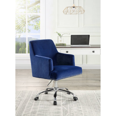 Chaise de bureau Trenerry en velours bleu et finition chromée