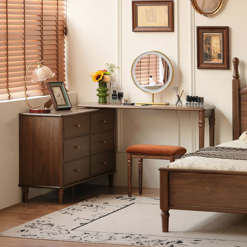 Table de chevet à 3 tiroirs MCM North American, Noyer, Extendable Nightstand
