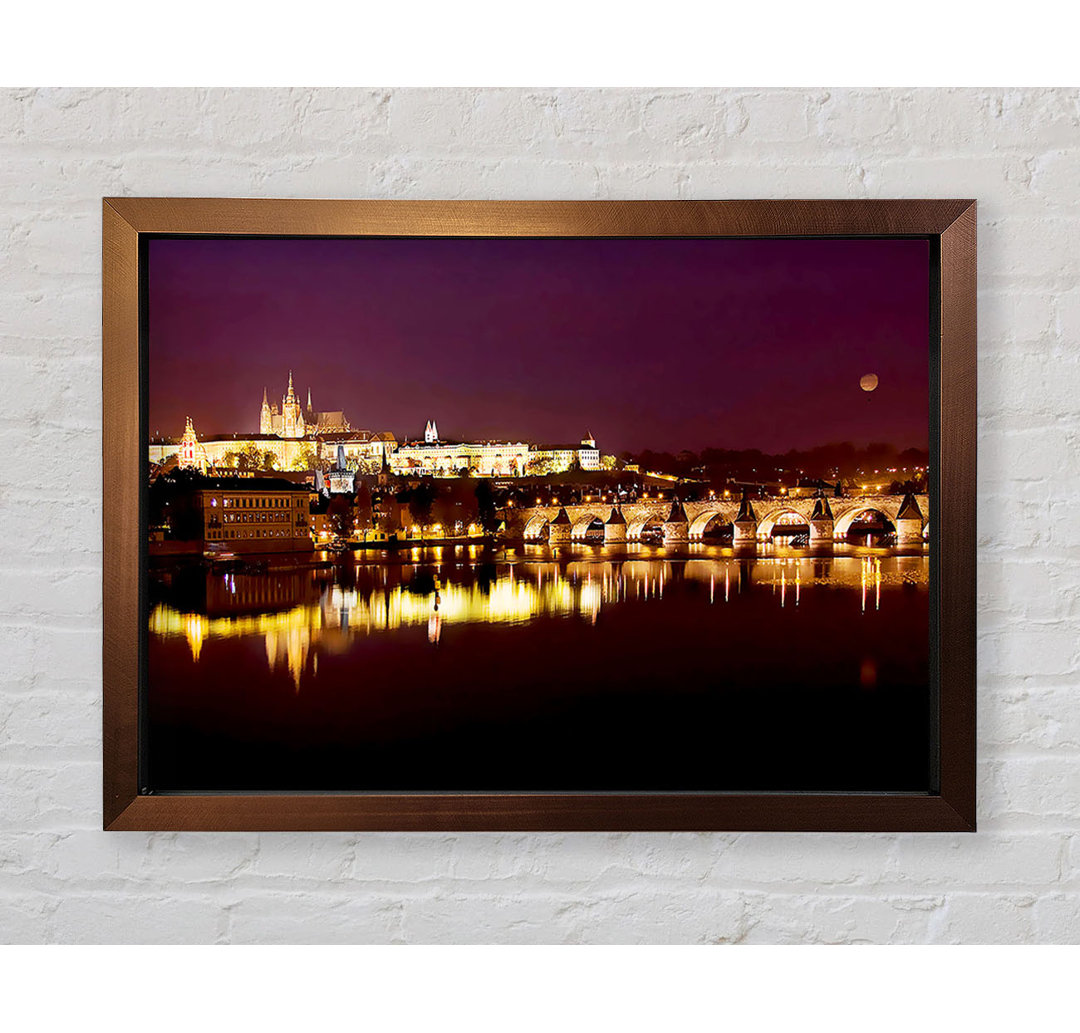 Purple City Reflections - Einzelner Bilderrahmen Kunstdrucke