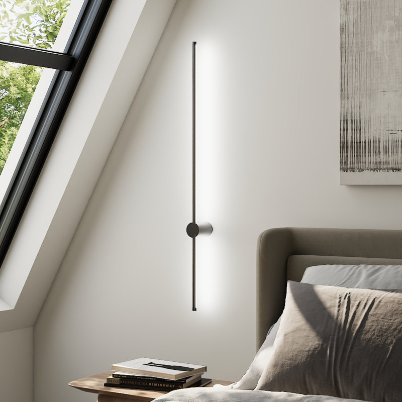 Wall Sconce, 100cm H x 6cm W x 9.7cm D, Black, 372 Lumens